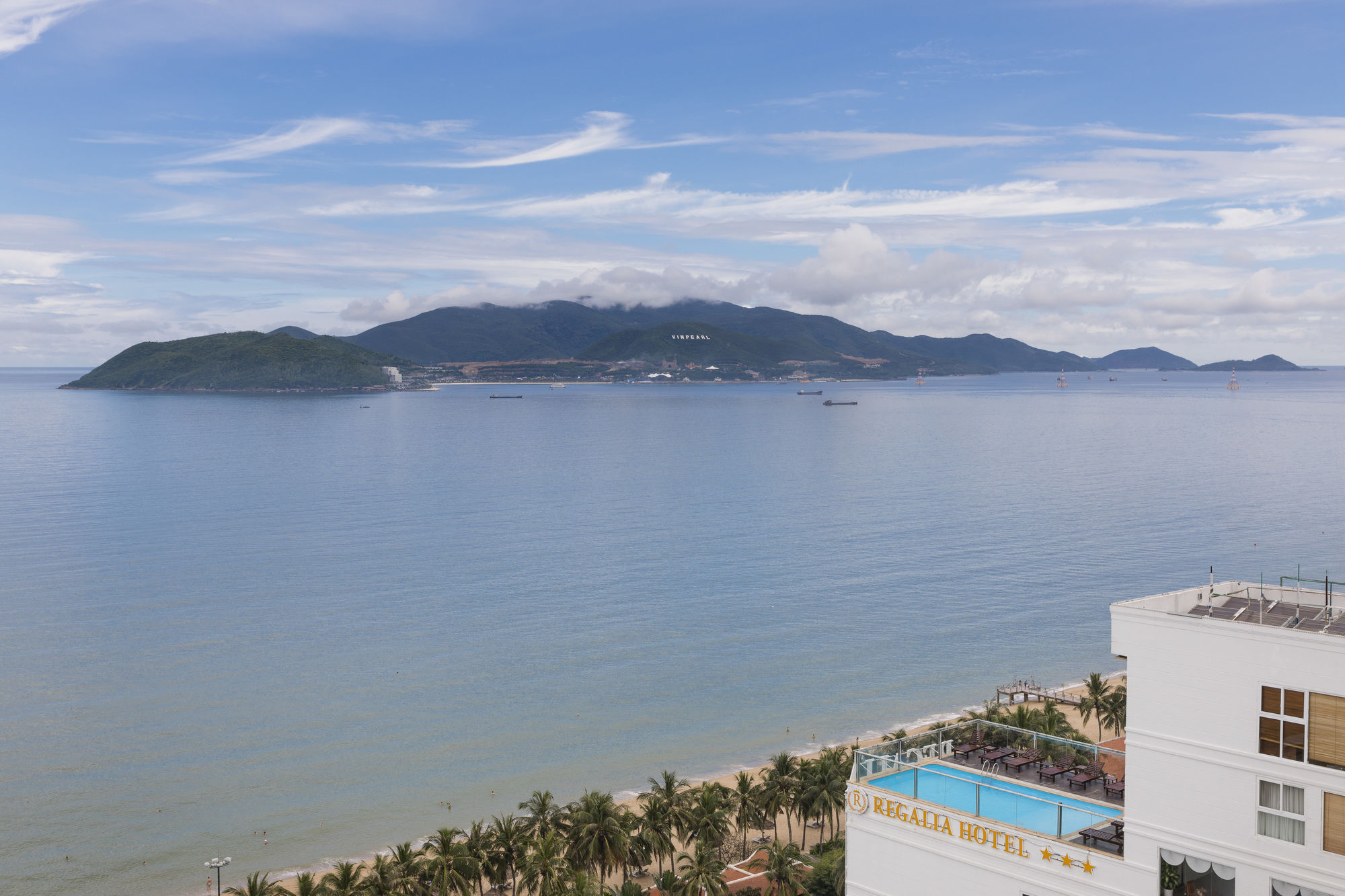 Meriton Hotel Nha Trang Exterior foto